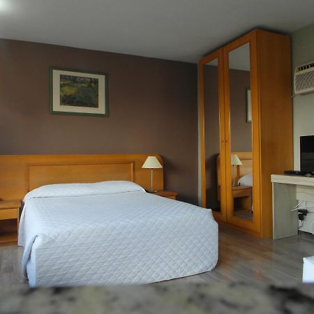 Miller Flat Hotel Curitiba Esterno foto